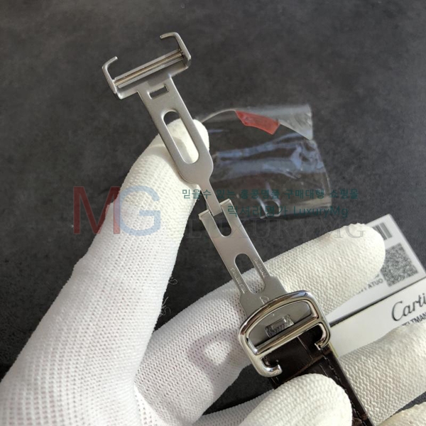 ��쿡 �߷պ��� �ð� ���� 42mm FM857111-1