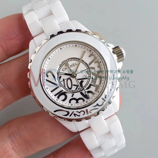 ��* �ð� HD8061911
