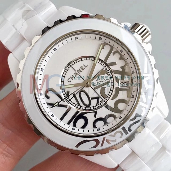 ��* �ð� HD8061911