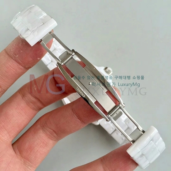 ��* �ð� HD8061910 