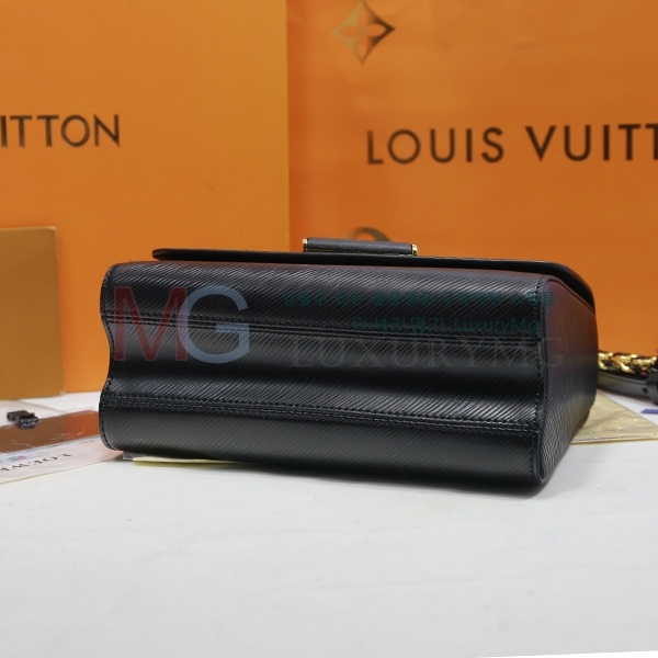 ���̺��� Ʈ����Ʈ ����� M50282-A-1