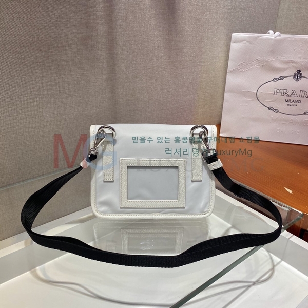 ����� �̴� �� �Ŀ�ġ ũ�ν��� ����� 2ZH108-A-1