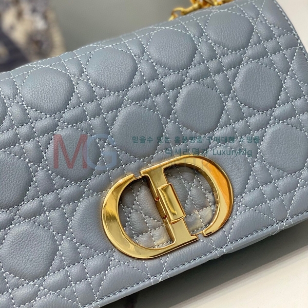 ũ������ ��� ī�ι� M9242-A-7