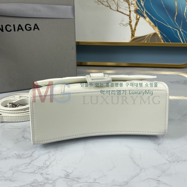 �߷��þư� �ƿ��۷��� ž �ڵ�� LG0019-A-1