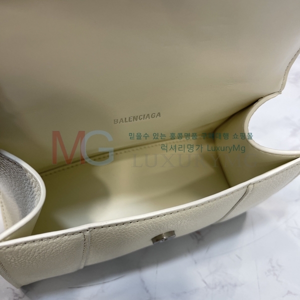 �߷��þư� �ƿ��۷��� ž �ڵ�� LG0019-A-2