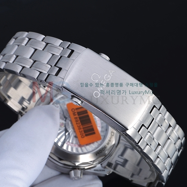 �Ż� ���ް� �ð� ECS004045