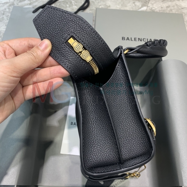 �߷��þư� �׿� Ŭ���� �̴� ��Ƽ�� 638512-A-3
