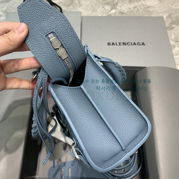 �߷��þư� �׿� Ŭ���� �̴� ��Ƽ�� 638512-A-5