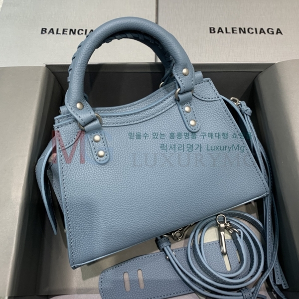 �߷��þư� �׿� Ŭ���� �̴� ��Ƽ�� 638512-A-5