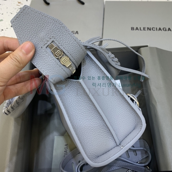 �߷��þư� �׿� Ŭ���� �̴� ��Ƽ�� 638512-A-4