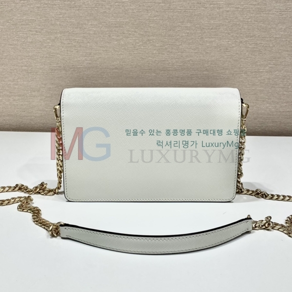 ����� ���ǾƳ� ���� �ڵ�� 1BD318-A-1