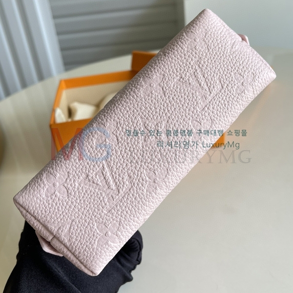 ���̺��� �ڽ���ƽ ���׷� �Ŀ�ġ M47515-A-4