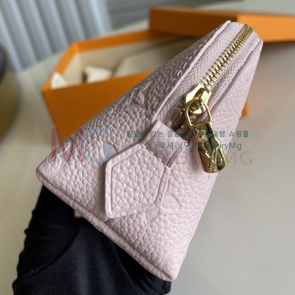 ���̺��� �ڽ���ƽ ���׷� �Ŀ�ġ M47515-A-4