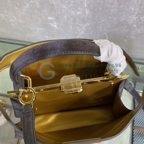 ��� ��ī�� ��Ʈ ���̾��� �� 601212-A-7