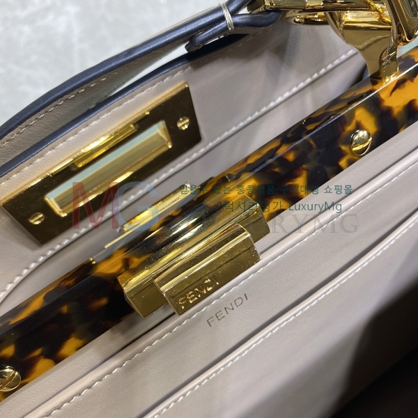 ��� ��ī�� ��Ʈ ���̾��� �� 601212-A-8