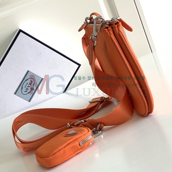����� ���Ϸ� �������� ũ�ν��� 1BH046-A-3