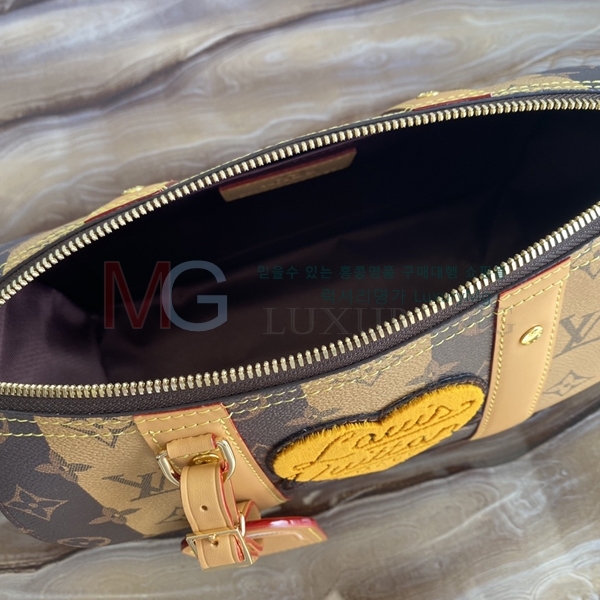 ���̺���X�ϰ� ���׷� ��Ʈ������ ���� ĵ���� Ű�� M4 M45963-A-1