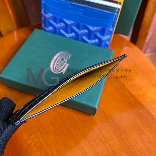  ���ߵ� �����ǽ� ī�� Ȧ�� GY375242-A-5
