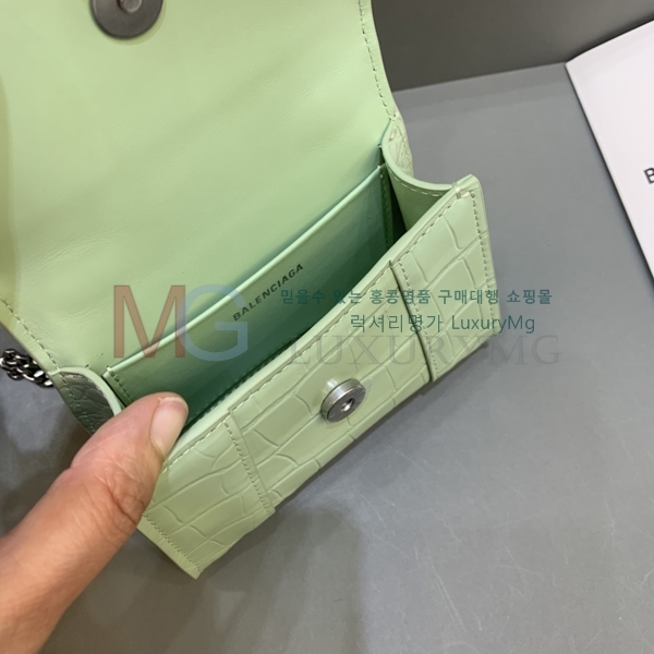 �߷��þư� �̴� ž �ڵ�� 300161-A-6