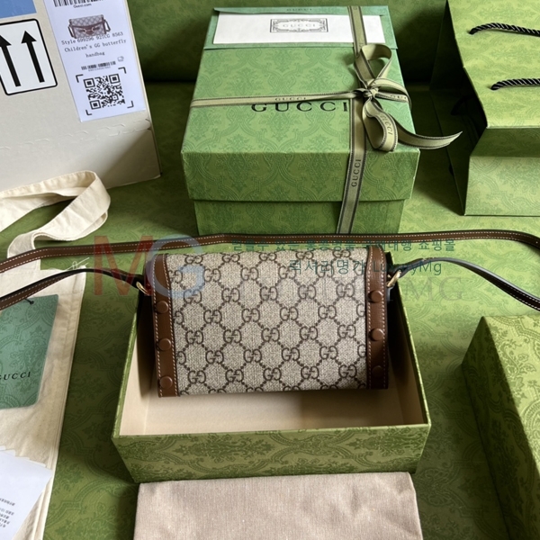 ���� Ȧ���� 1955 �̴� ����� 699296-A-2