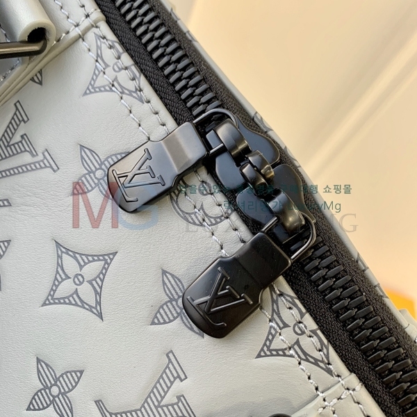���̺��� Ű�� 50 �ݵѸ��� M46117