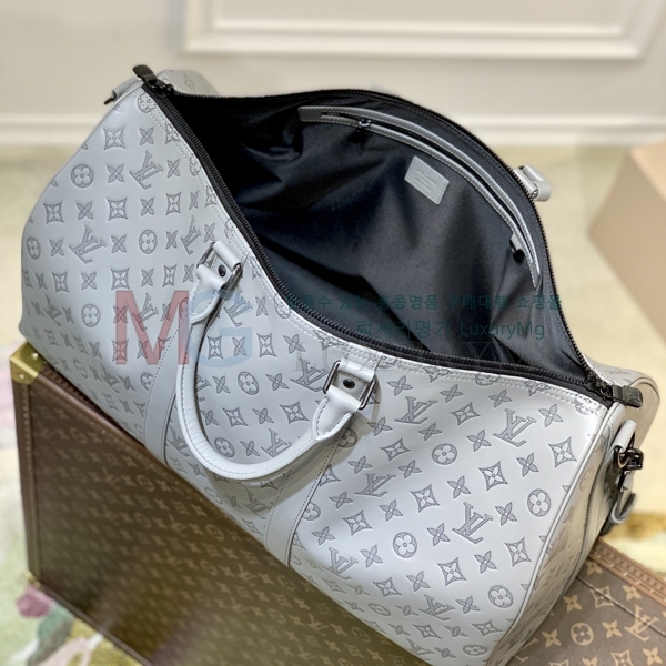 ���̺��� Ű�� 50 �ݵѸ��� M46117