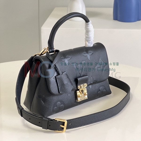 ���̺��� �������� ���鷻 BB �ڵ�� M46010
