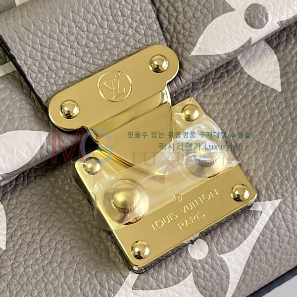���̺��� �������� ���鷻 BB �ڵ�� M46012