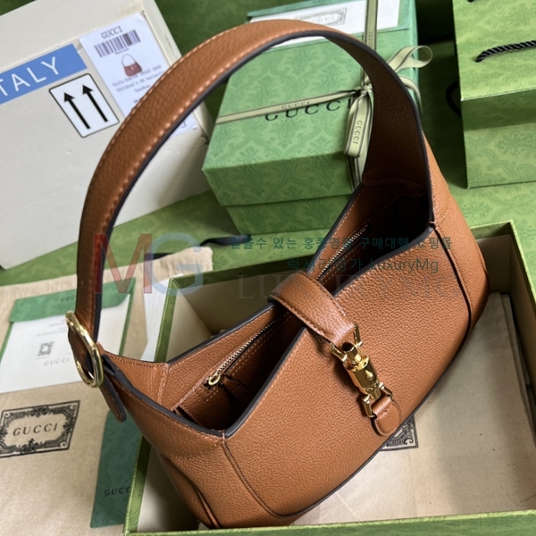 ���� ��Ű ���� ȣ���� 636709-A11-2