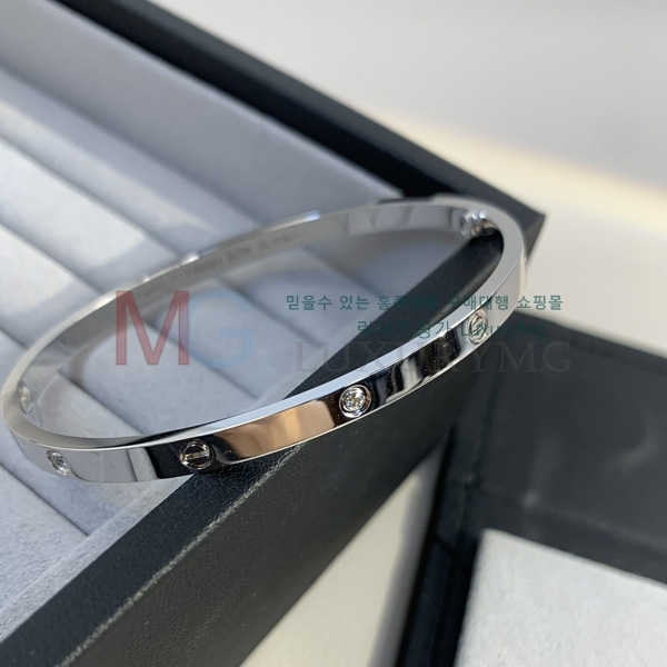 ��쿡 ���� ť������ CA55069