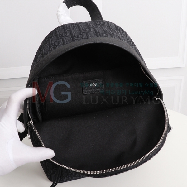 ��� ���̴� ���� 1VOBA095-A-2