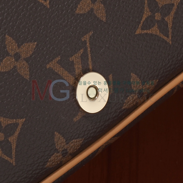 ���̺��� ���׷� ���̾� ũ�ν��� M46049
