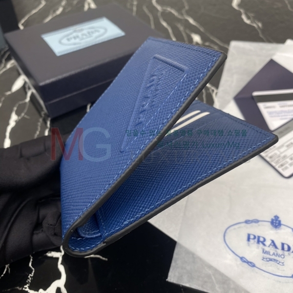 ����� ������ 2M0513-A11-4