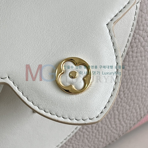 ���̺��� īǶ�� ��Ʈ�� M59864-A-2