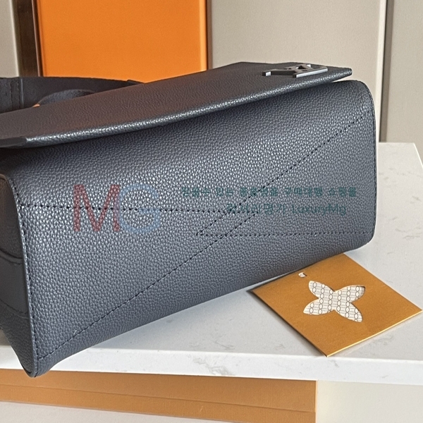 ���̺��� �� �޽��� �� M21363-1