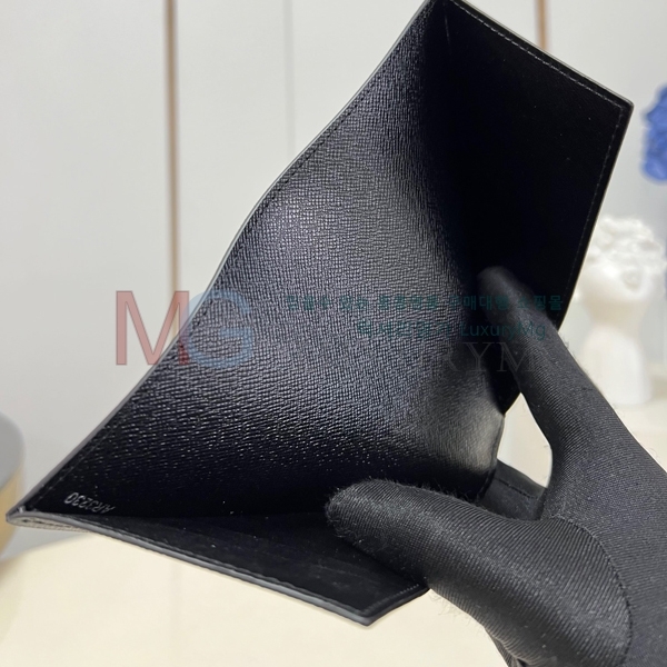 ���̺��� ���� ���̽� M64596-A-2
