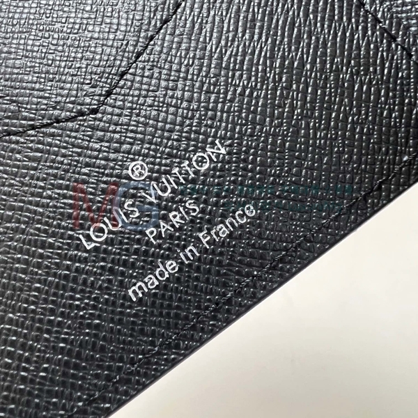 ���̺��� ���� ���̽� M64596-A-1