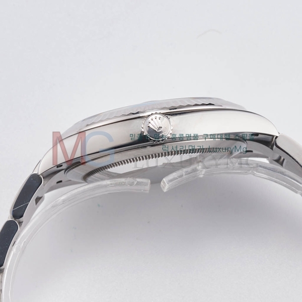 �η��� ���̽��� ��������Ʈ 41mm RM5970-4
