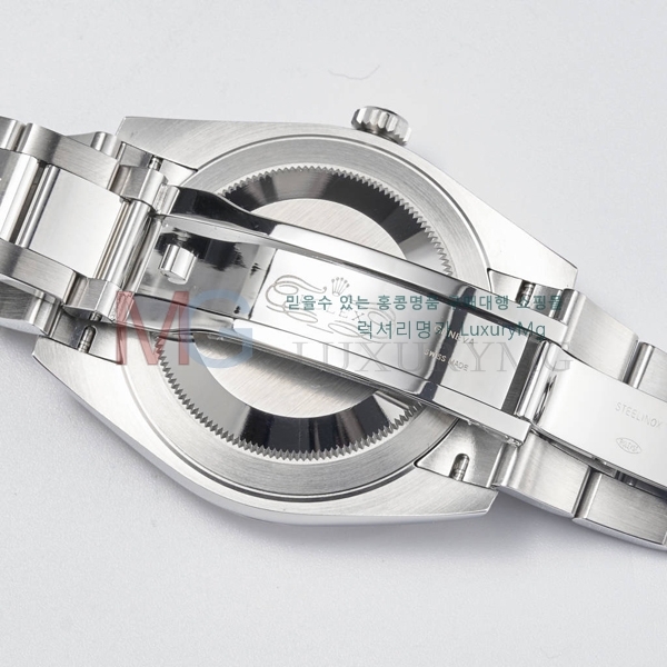 �η��� ���̽��� ��������Ʈ 41mm RM5970-12
