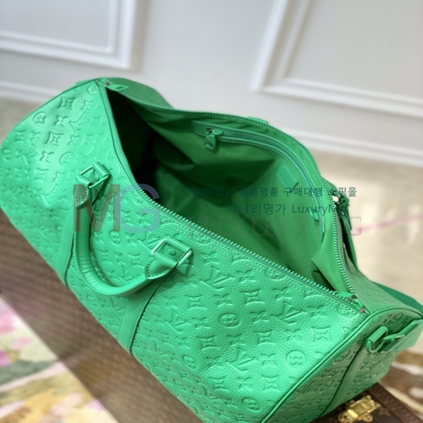 ���̺��� Ű�� �ݵѸ��� 50 ���డ�� M20963-A-2