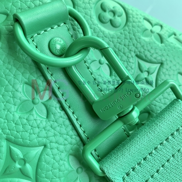 ���̺��� Ű�� �ݵѸ��� 50 ���డ�� M20963-A-2