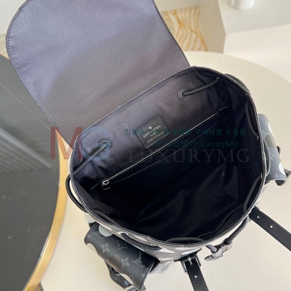 ���̺��� ���縶 ���� M46403