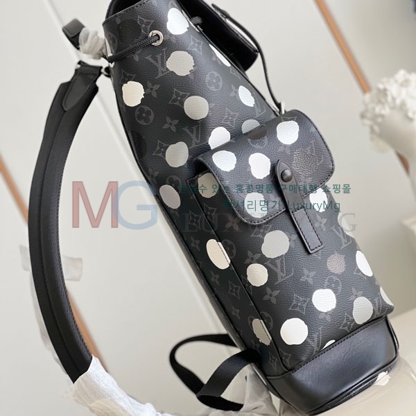 ���̺��� ���縶 ���� M46403