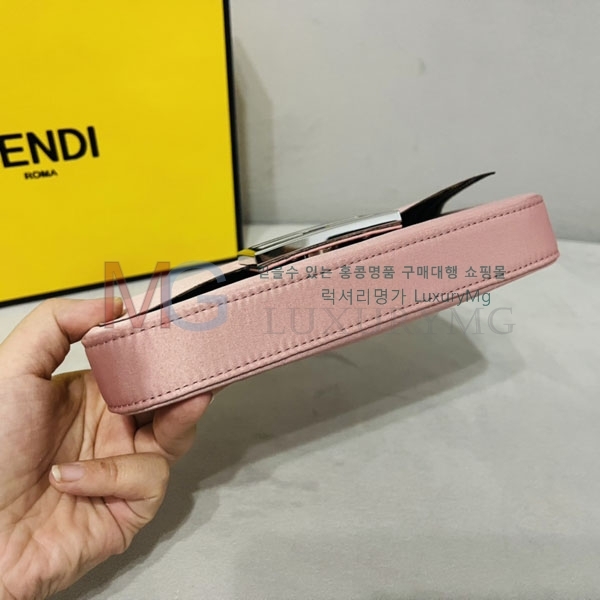 ��� ��Ƽ�� �ٰ�Ʈ�� 05591-A-3