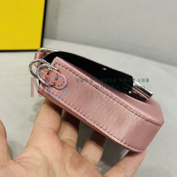 ��� ��Ƽ�� �ٰ�Ʈ�� 05591-A-3