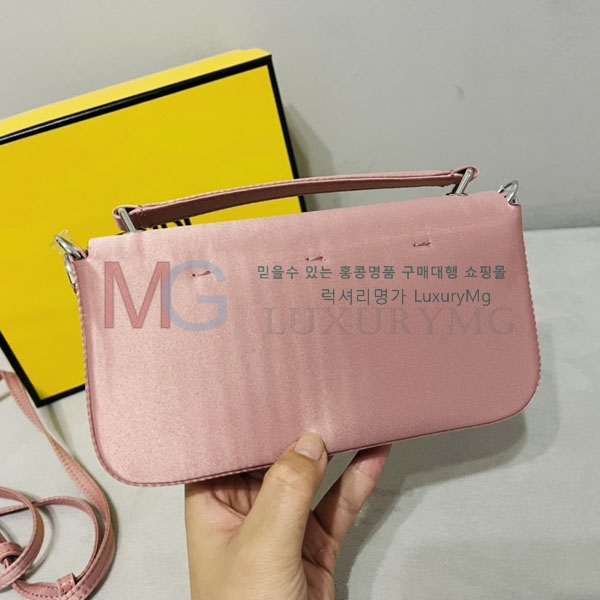 ��� ��Ƽ�� �ٰ�Ʈ�� 05591-A-3