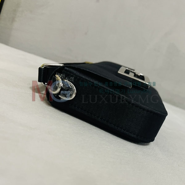 ��� ��Ƽ�� �ٰ�Ʈ�� 05591-A-1