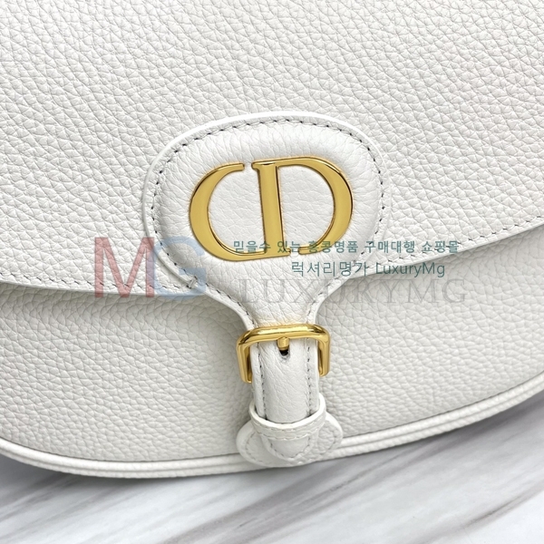 ��� �ٺ�� BOBBY �̵�� 92765-A-4