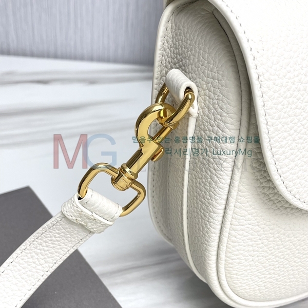 ��� �ٺ�� BOBBY �̵�� 92765-A-4