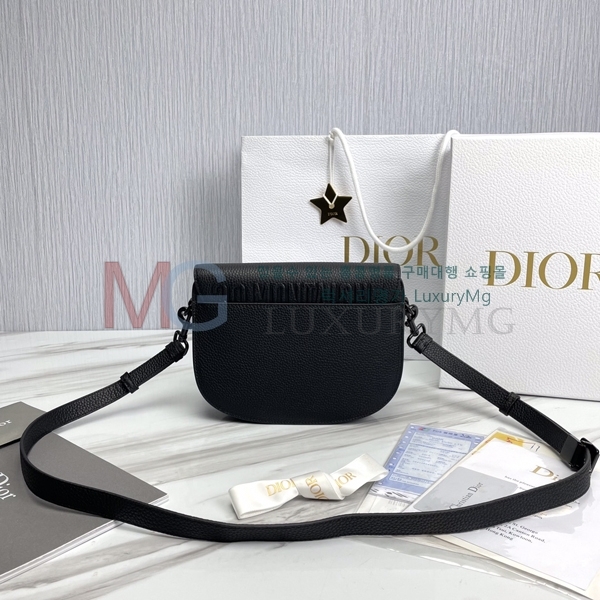 ��� BOBBY �ٺ�� 5318812-501